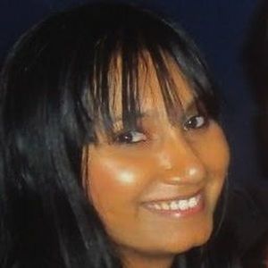 Meet your Posher, Rosa ali